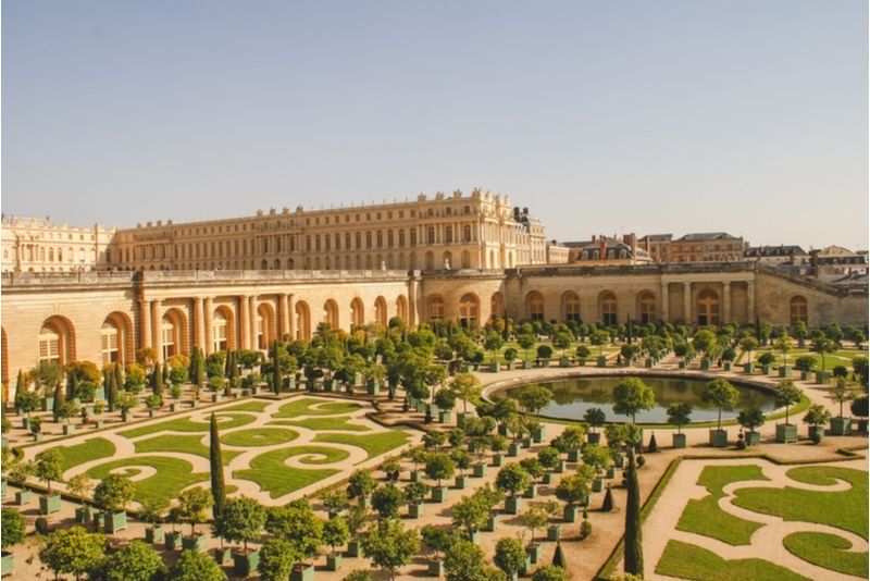 Nasz zespół pracuje nad stroną Versailles Tickets